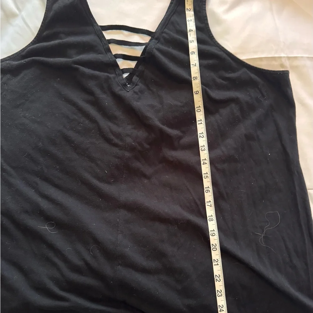 Black Sleeveless Top